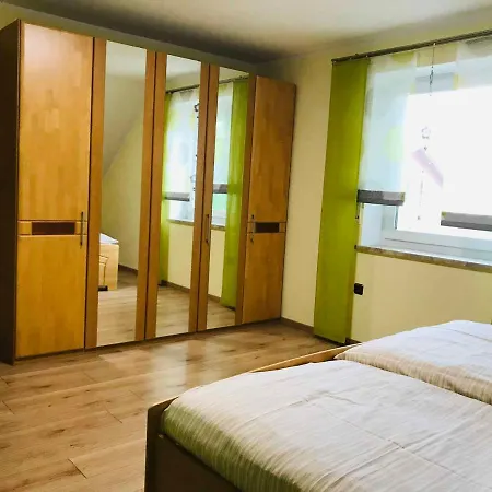 Ferienwohnung Anna Mit Blick Ins Gruene شقة